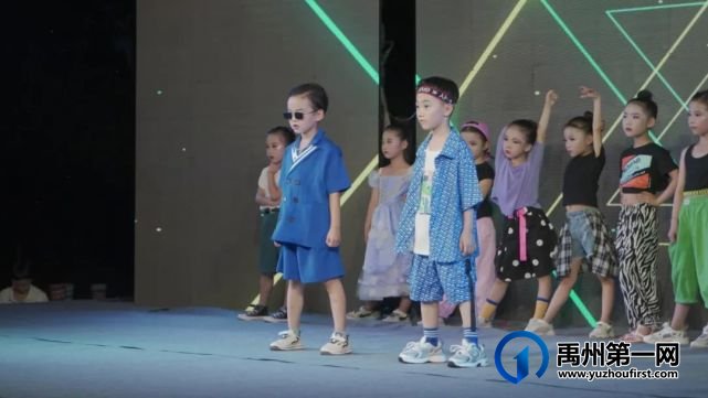公学禹州园|“ 童心向党 筑梦未来 ”2021届毕业典礼 公学禹州园|“ 童心向党 筑梦未来 ”2021届毕业典礼