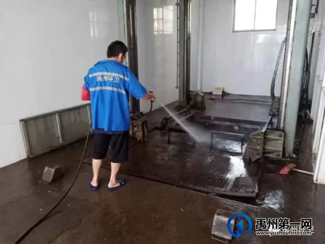 禹州环卫:优化市容环境卫生 倾力打造清爽夏季 禹州环卫:优化市容环境卫生 倾力打造清爽夏季