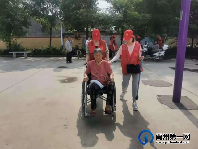 禹州市文广旅局:志愿服务显真情 义务理发暖人心 禹州市文广旅局:志愿服务显真情 义务理发暖人心