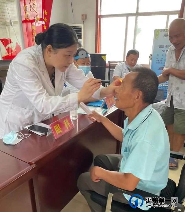 禹州市中心医院“学党史、献爱心、我为群众办实事”义诊活动---花石镇河东张村 禹州市中心医院“学党史、献爱心、我为群众办实事”义诊活动---花石镇河东张村
