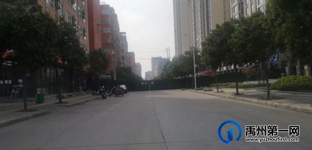 现场实拍!禹州以下路段封禁,请注意绕行... 现场实拍!禹州以下路段封禁,请注意绕行...