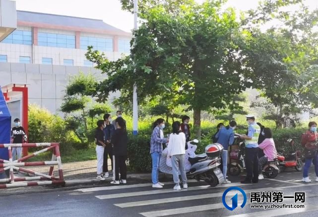禹州公安全力以赴护航开学 禹州公安全力以赴护航开学