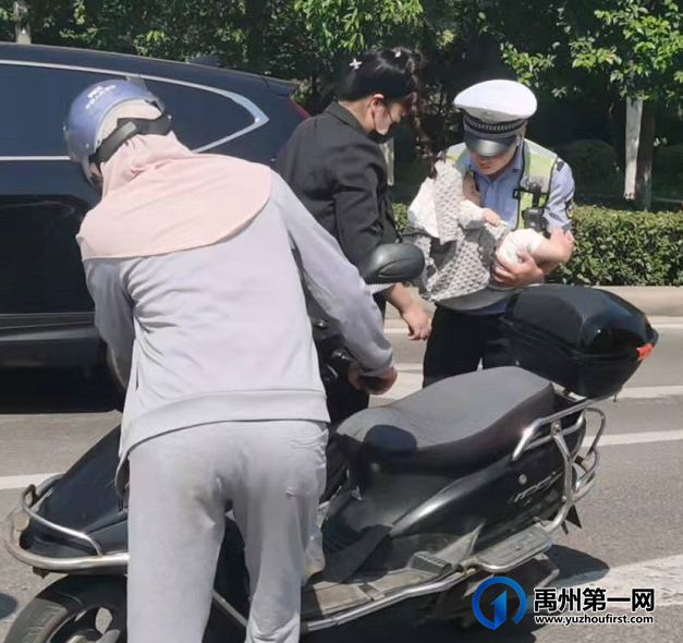 上午10时许在禹州阳翟大道东段发生惊险的一幕! 上午10时许在禹州阳翟大道东段发生惊险的一幕!