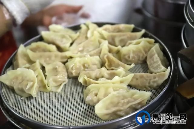 禹州一高┃走进知味园餐厅,探秘“舌尖上的诱惑” 禹州一高┃走进知味园餐厅,探秘“舌尖上的诱惑”