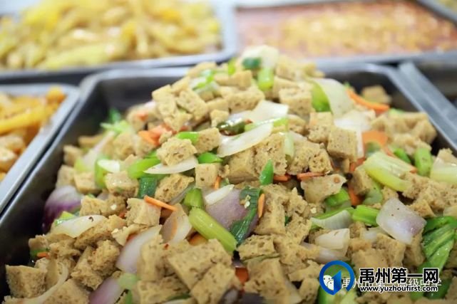 禹州一高┃走进知味园餐厅,探秘“舌尖上的诱惑” 禹州一高┃走进知味园餐厅,探秘“舌尖上的诱惑”