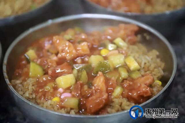 禹州一高┃走进知味园餐厅,探秘“舌尖上的诱惑” 禹州一高┃走进知味园餐厅,探秘“舌尖上的诱惑”