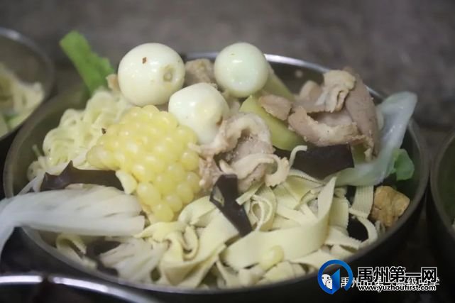 禹州一高┃走进知味园餐厅,探秘“舌尖上的诱惑” 禹州一高┃走进知味园餐厅,探秘“舌尖上的诱惑”