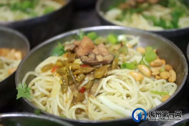 禹州一高┃走进知味园餐厅,探秘“舌尖上的诱惑” 禹州一高┃走进知味园餐厅,探秘“舌尖上的诱惑”