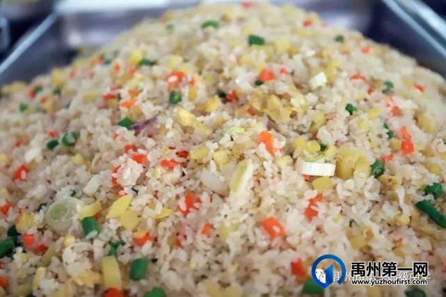 禹州一高┃走进知味园餐厅,探秘“舌尖上的诱惑” 禹州一高┃走进知味园餐厅,探秘“舌尖上的诱惑”