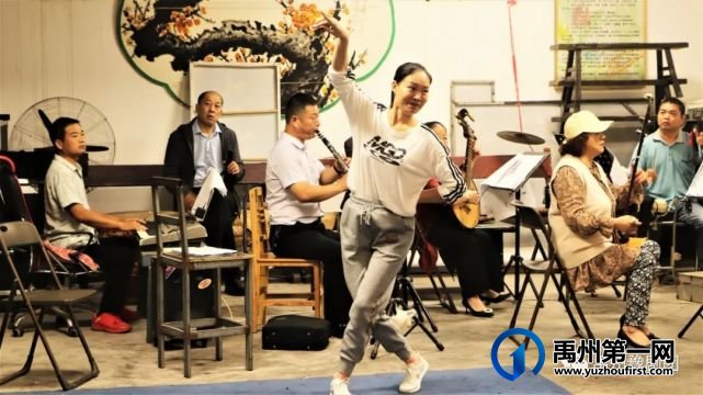 禹州市豫剧团与兄弟院团开展戏曲交流活动 禹州市豫剧团与兄弟院团开展戏曲交流活动