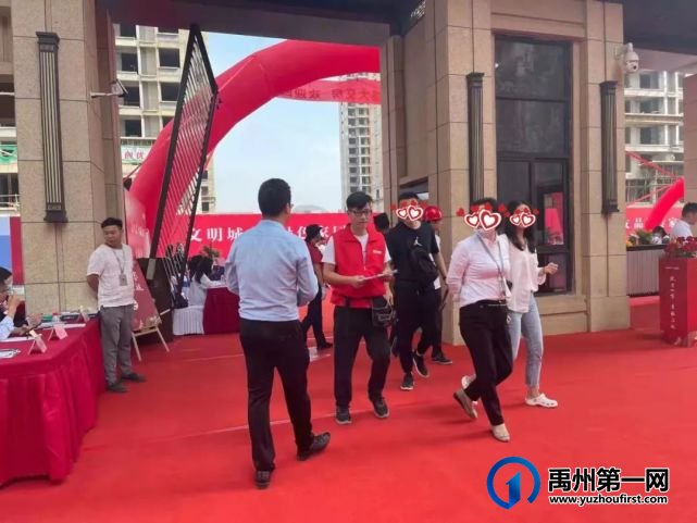禹州天润公馆盛大交房 禹州天润公馆盛大交房