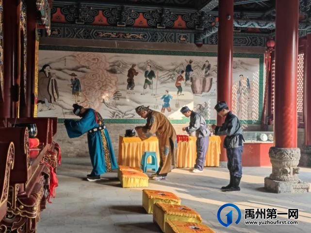 禹州国庆假期第一天神垕古镇景区非常热闹!国庆打卡必游之地~ 禹州国庆假期第一天神垕古镇景区非常热闹!国庆打卡必游之地~