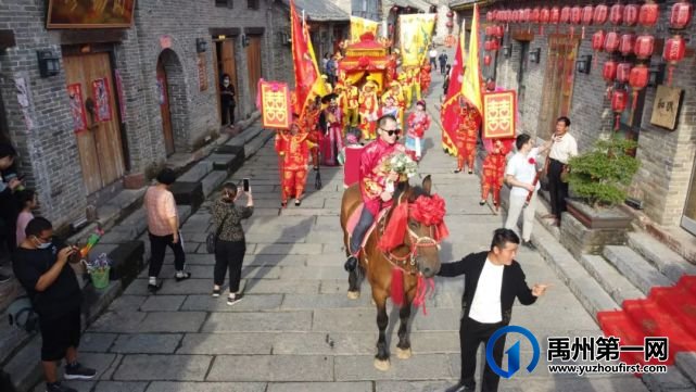 禹州国庆假期第一天神垕古镇景区非常热闹!国庆打卡必游之地~ 禹州国庆假期第一天神垕古镇景区非常热闹!国庆打卡必游之地~