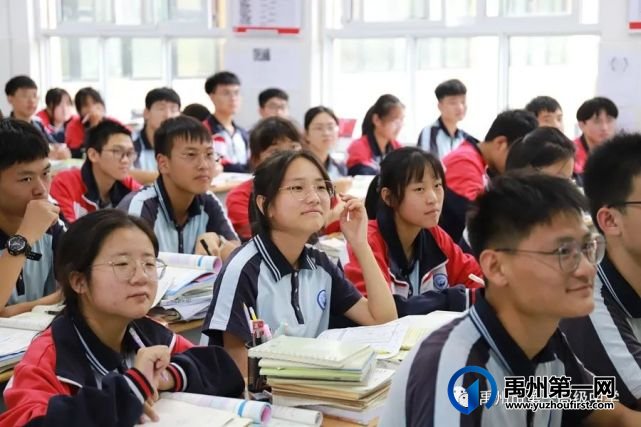 禹州一高┃沉稳高二,全力以赴,蓄势待发 禹州一高┃沉稳高二,全力以赴,蓄势待发