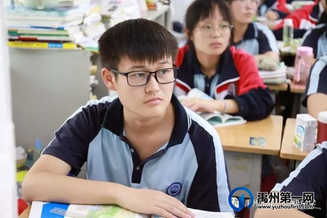 禹州一高┃沉稳高二,全力以赴,蓄势待发 禹州一高┃沉稳高二,全力以赴,蓄势待发