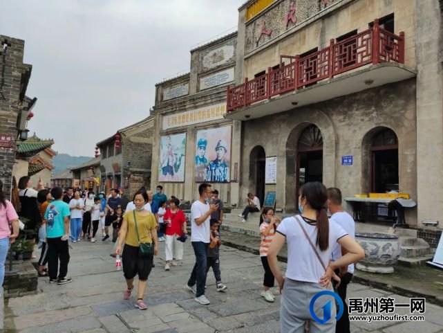 国庆小长假神垕古镇景区精彩不断! 国庆小长假神垕古镇景区精彩不断!