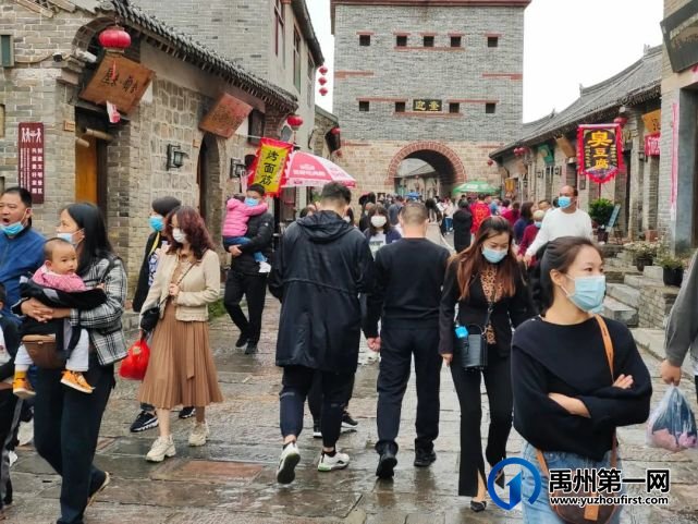 国庆小长假神垕古镇景区精彩不断! 国庆小长假神垕古镇景区精彩不断!