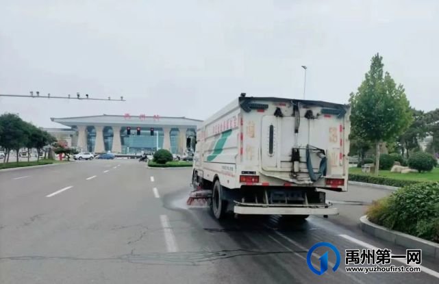 禹州环卫:雨后大清洁 干净迎创文 禹州环卫:雨后大清洁 干净迎创文