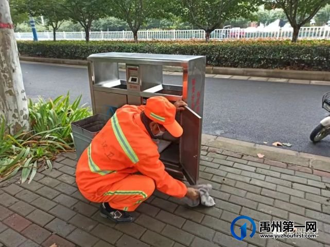 禹州环卫:雨后大清洁 干净迎创文 禹州环卫:雨后大清洁 干净迎创文