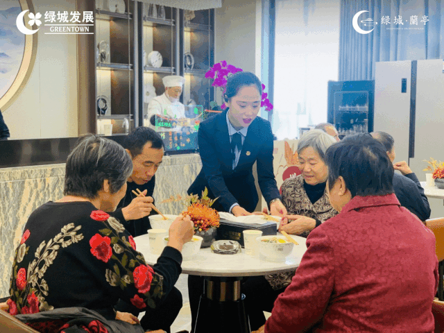禹州绿城蘭亭美好若相知|红叶正当红,岁月长情伴蘭亭 禹州绿城蘭亭美好若相知|红叶正当红,岁月长情伴蘭亭