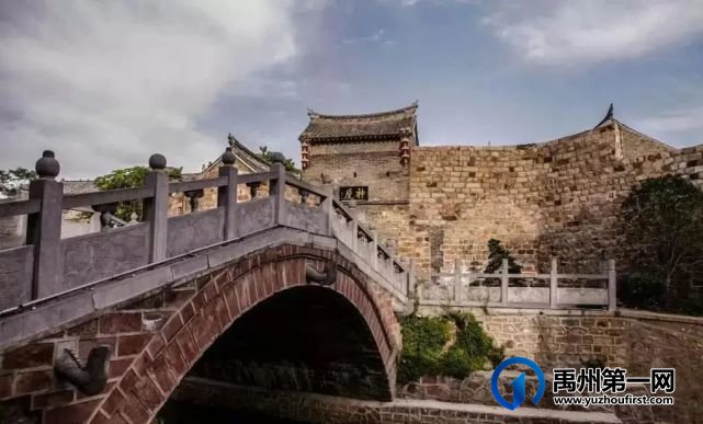 禹州市神垕古镇老街成功获评河南省首批省级旅游休闲街区! 禹州市神垕古镇老街成功获评河南省首批省级旅游休闲街区!