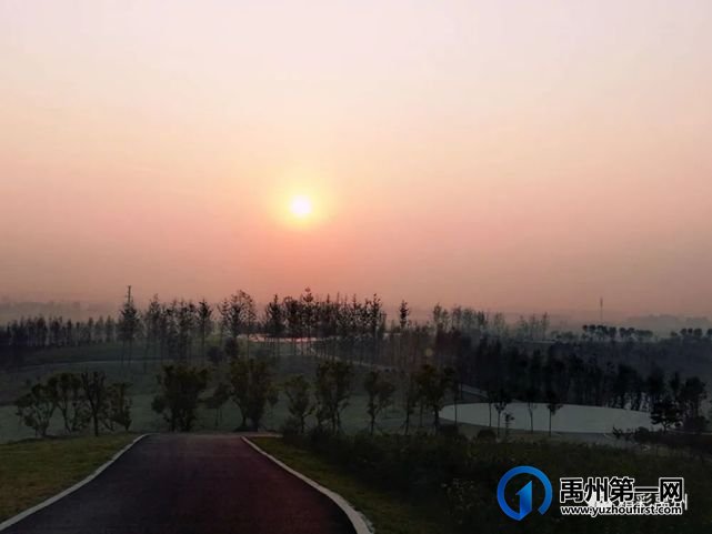 禹州登善湖山地公园——废弃渣土打造成的“城市会客厅” 禹州登善湖山地公园——废弃渣土打造成的“城市会客厅”