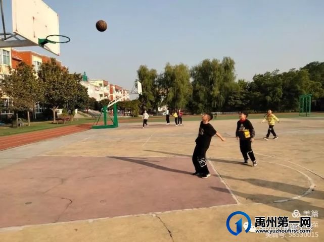 禹州市春蕾学校愉快的周末 有益的活动 禹州市春蕾学校愉快的周末 有益的活动