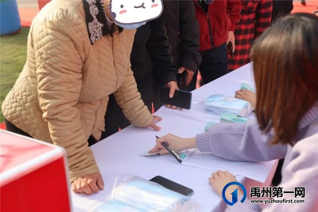 不负厚望 华彩绽放信友天樾临时展厅盛大开放 不负厚望 华彩绽放信友天樾临时展厅盛大开放