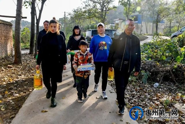 禹州市泰兴源置业有限公司关爱教育事业掠影 禹州市泰兴源置业有限公司关爱教育事业掠影