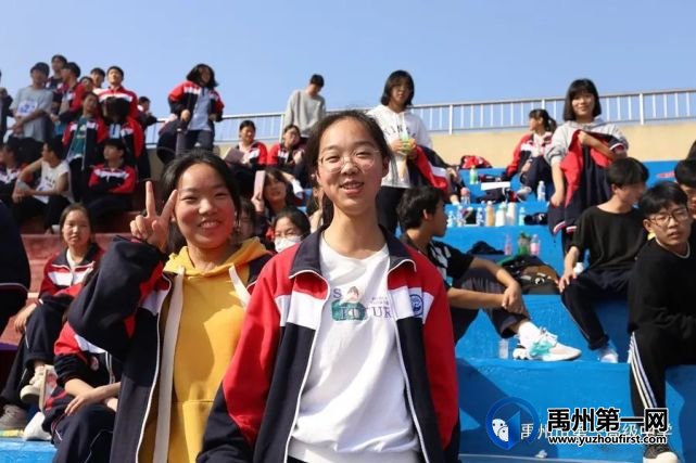 禹州一高运动会上的笑容,比招生简章更好用! 禹州一高运动会上的笑容,比招生简章更好用!