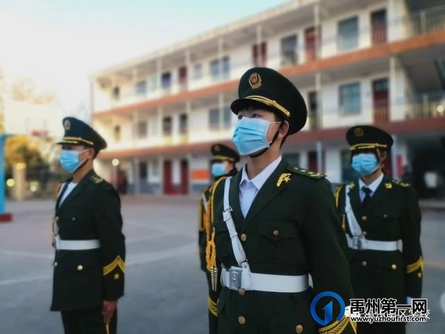 斗志昂扬，放飞梦想｜禹州南区学校升旗仪式