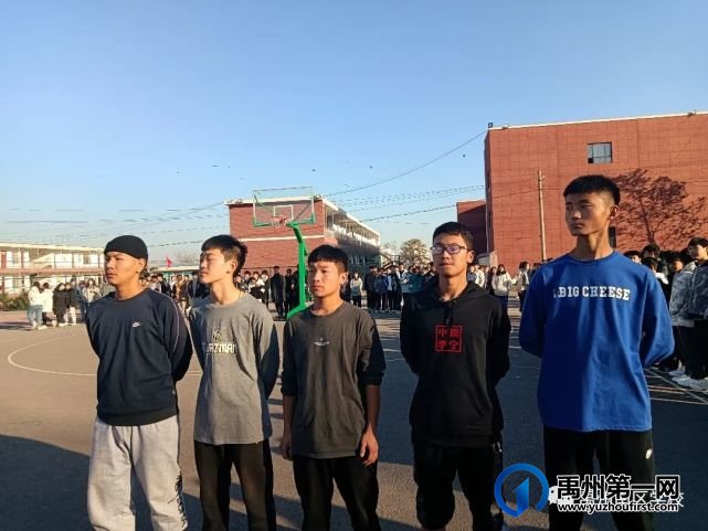 禹州南区学校开展校园第三届篮球比赛 禹州南区学校开展校园第三届篮球比赛