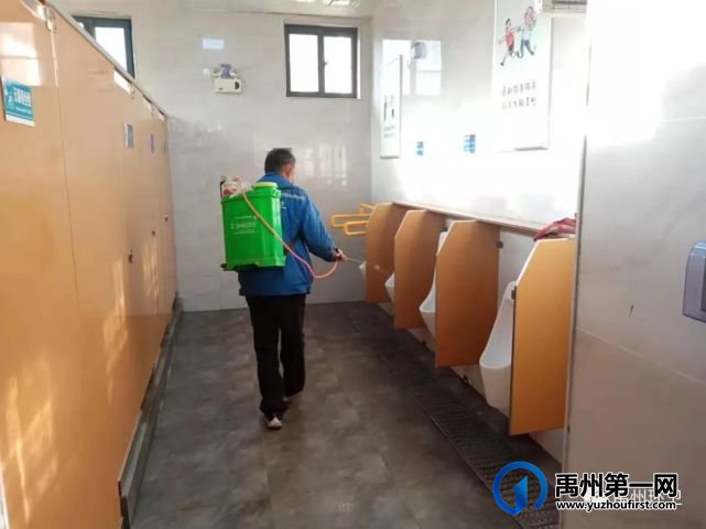 禹州环卫:冬日暖阳照 城市清洁忙 禹州环卫:冬日暖阳照 城市清洁忙