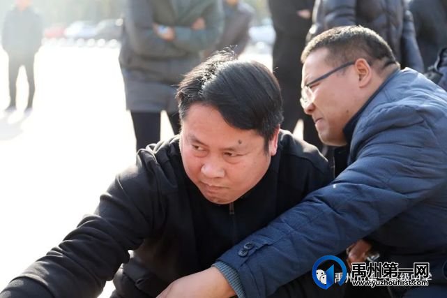 禹州市一高举办教师趣味运动会 禹州市一高举办教师趣味运动会