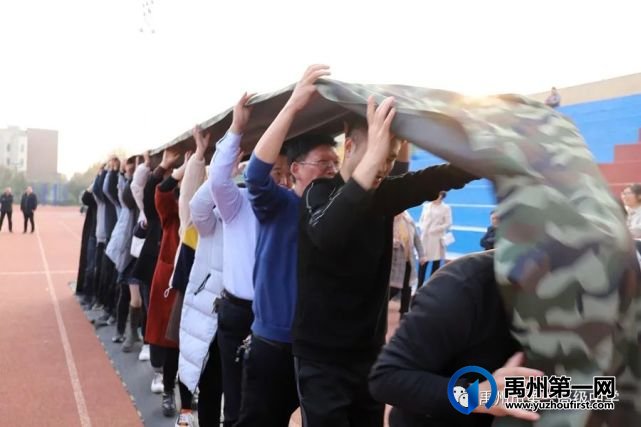 禹州市一高举办教师趣味运动会 禹州市一高举办教师趣味运动会