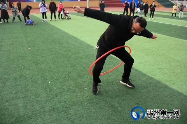禹州市一高举办教师趣味运动会 禹州市一高举办教师趣味运动会
