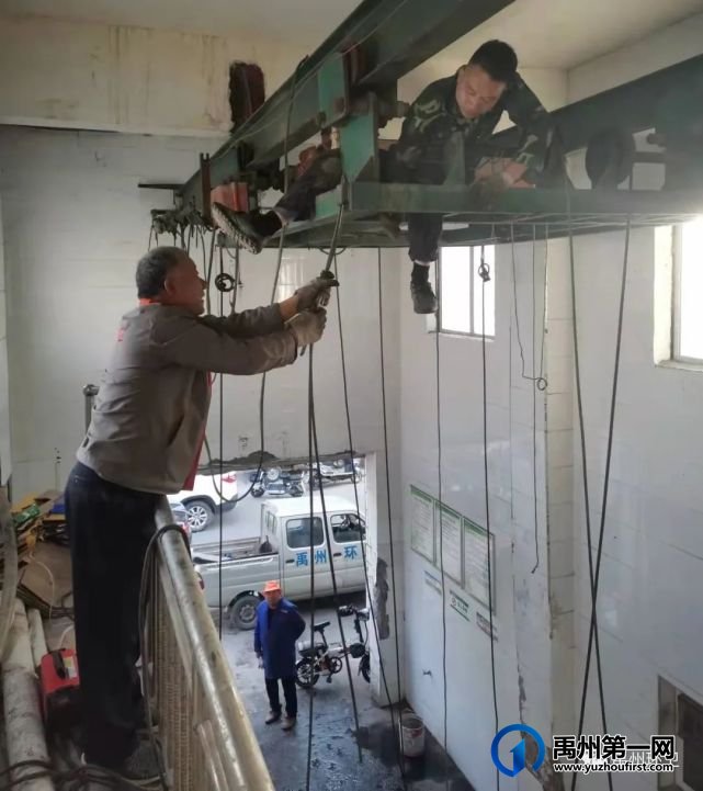 禹州环卫:开展环境卫生“大扫除” 助力人居环境整治攻坚行动 禹州环卫:开展环境卫生“大扫除” 助力人居环境整治攻坚行动