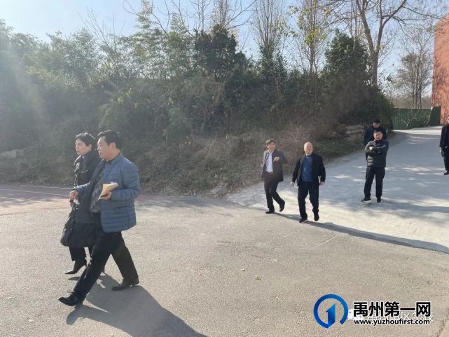 禹州市教体局领导莅临南区学校检查指导工作 禹州市教体局领导莅临南区学校检查指导工作