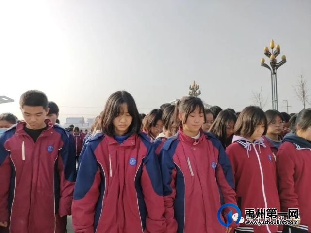 禹州市高级中学上学期第20周升旗仪式 禹州市高级中学上学期第20周升旗仪式