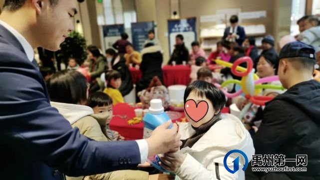 芳邻共聚,禹州建业新筑为业主暖心庆生! 芳邻共聚,禹州建业新筑为业主暖心庆生!