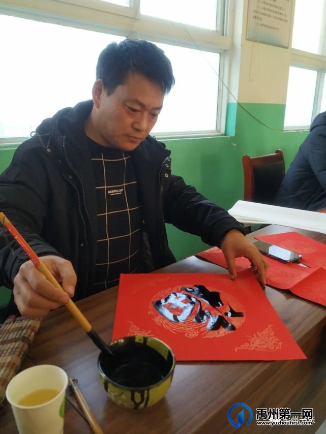 禹州市书协“书法进万家”——走进花石镇中心学校 禹州市书协“书法进万家”——走进花石镇中心学校