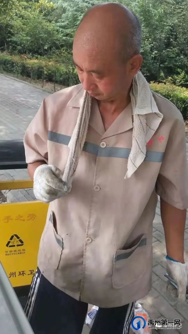 禹州环卫:技术过硬 勇挑重担 不怕吃苦 甘于奉献—记禹州市环卫中心修理班 禹州环卫:技术过硬 勇挑重担 不怕吃苦 甘于奉献—记禹州市环卫中心修理班