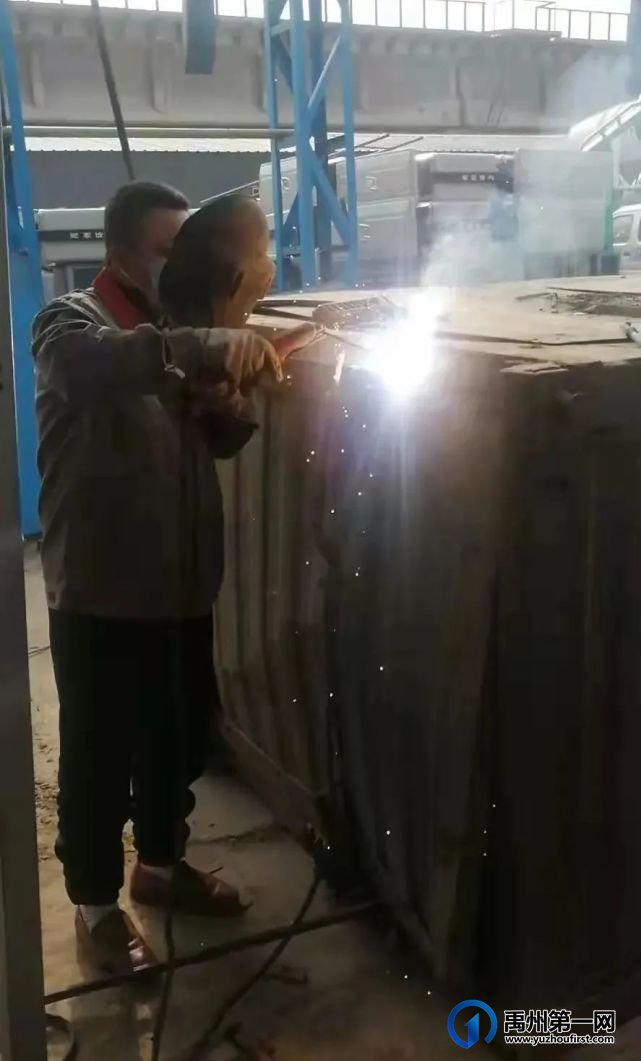 禹州环卫:技术过硬 勇挑重担 不怕吃苦 甘于奉献—记禹州市环卫中心修理班 禹州环卫:技术过硬 勇挑重担 不怕吃苦 甘于奉献—记禹州市环卫中心修理班