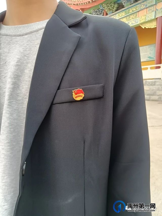 禹州南区学校春风十里,不如学雷锋的你 禹州南区学校春风十里,不如学雷锋的你