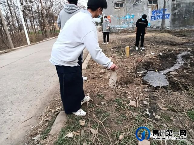禹州南区学校春风十里,不如学雷锋的你 禹州南区学校春风十里,不如学雷锋的你