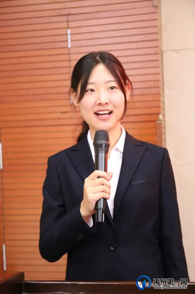 眼中有学生,心中有大海......有一种美好叫做禹州一高女教师! 眼中有学生,心中有大海......有一种美好叫做禹州一高女教师!