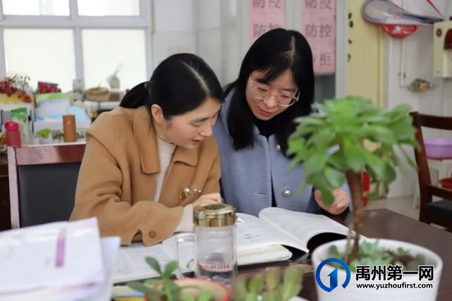 眼中有学生,心中有大海......有一种美好叫做禹州一高女教师! 眼中有学生,心中有大海......有一种美好叫做禹州一高女教师!