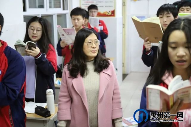 眼中有学生,心中有大海......有一种美好叫做禹州一高女教师! 眼中有学生,心中有大海......有一种美好叫做禹州一高女教师!