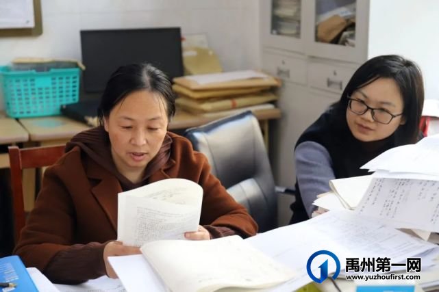 眼中有学生,心中有大海......有一种美好叫做禹州一高女教师! 眼中有学生,心中有大海......有一种美好叫做禹州一高女教师!
