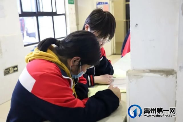 禹州一高 | 夜晚降临 愿所有付出都有收获 禹州一高 | 夜晚降临 愿所有付出都有收获